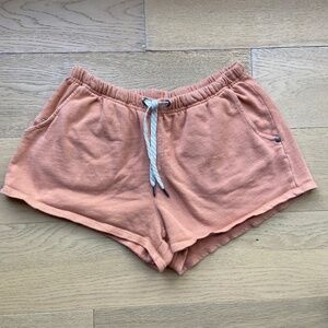 Vuori Halo Performance Short in Orange